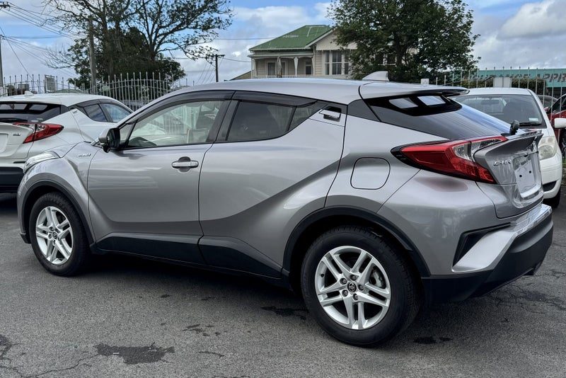 2019 Toyota C-HR S, Hybrid! Radar!, photo 2
