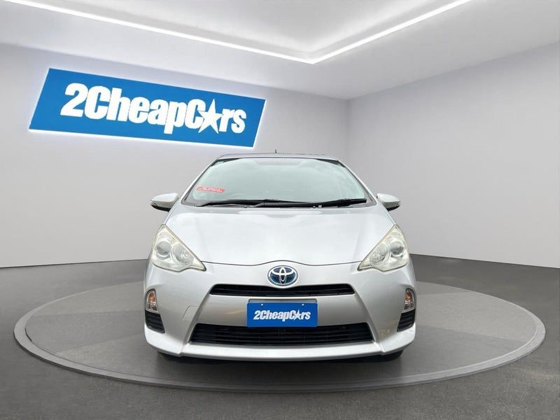 2013 Toyota Aqua S, photo 2