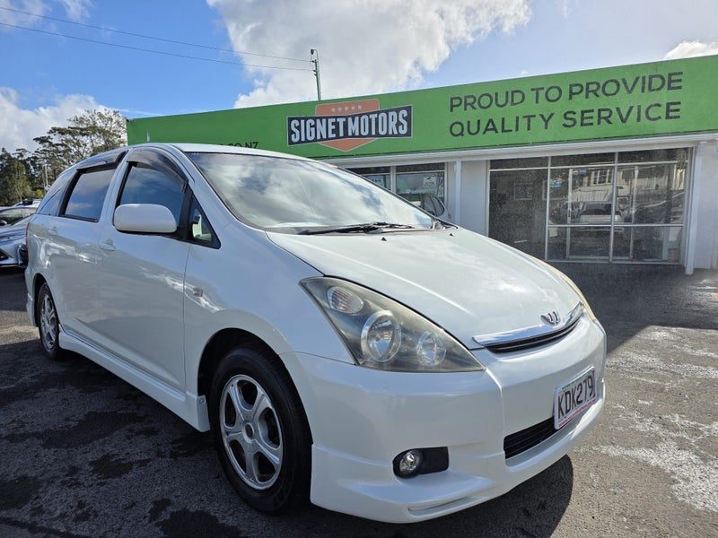 2004 Toyota Wish Reversing Camera! 7 Seat!