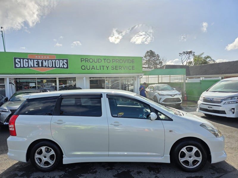 2004 Toyota Wish Reversing Camera! 7 Seat!, photo 2