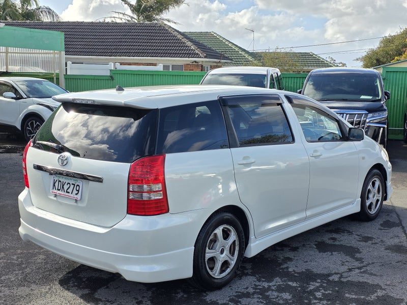 2004 Toyota Wish Reversing Camera! 7 Seat!, photo 3