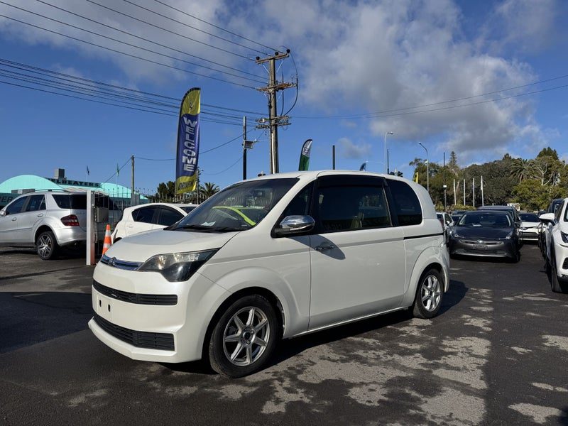 2015 Toyota Spade F! R. Camera!
