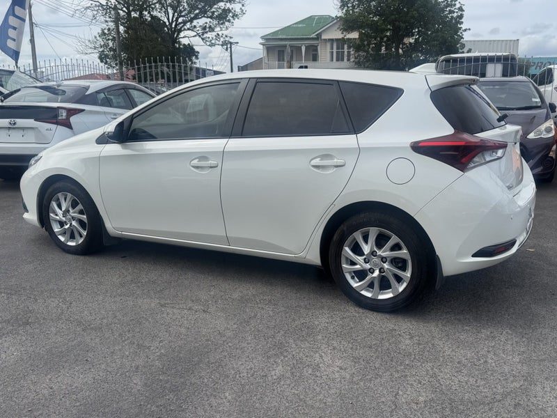 2016 Toyota Corolla 180 Ser, R Camera., photo 3