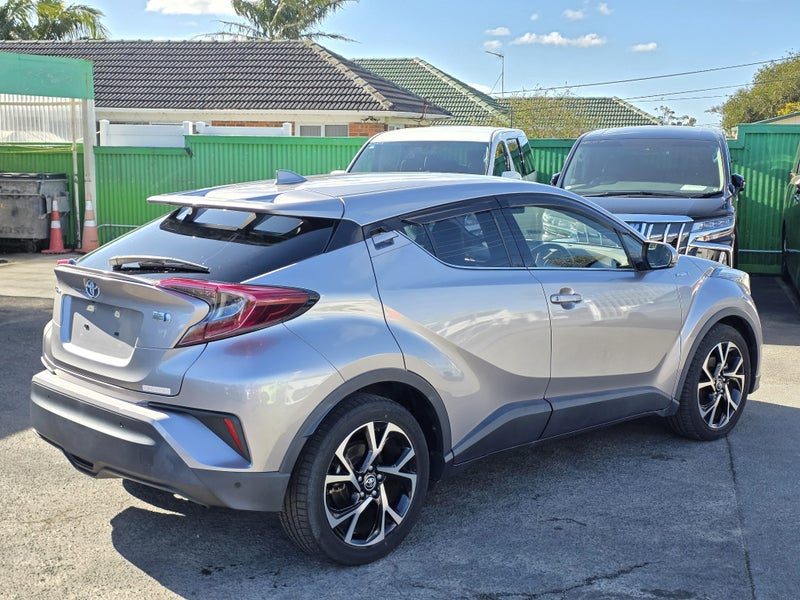 2019 Toyota C-HR G, Hybrid, Warranty!, photo 3