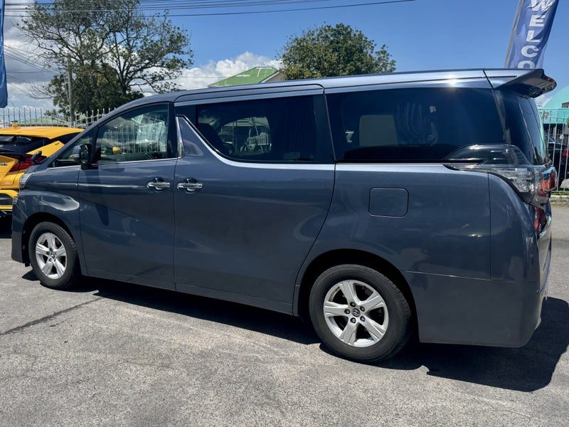 2016 Toyota Vellfire X!, 8 Seater!, photo 3