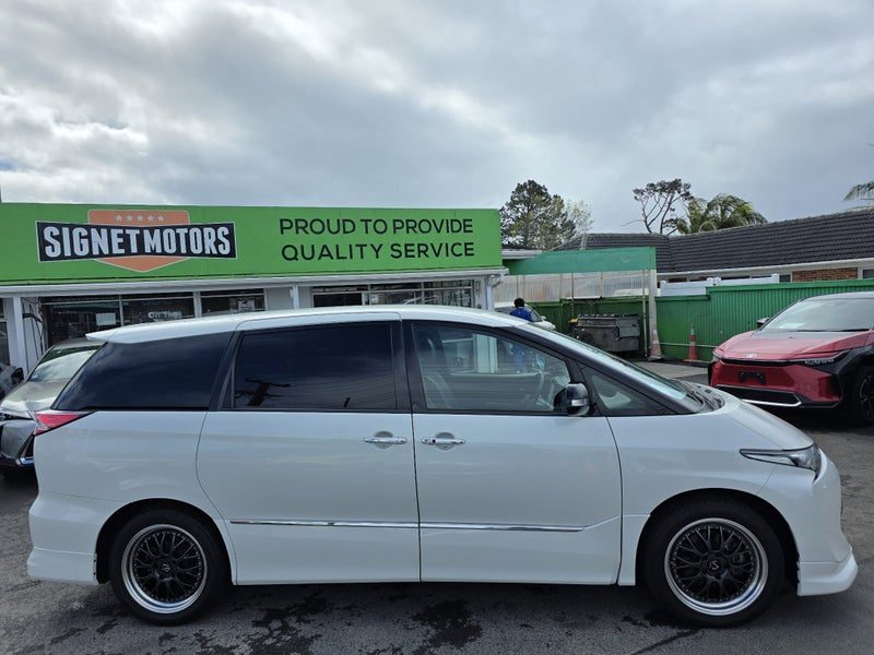 2019 Toyota Estima AERAS! 7 Seat!, photo 2