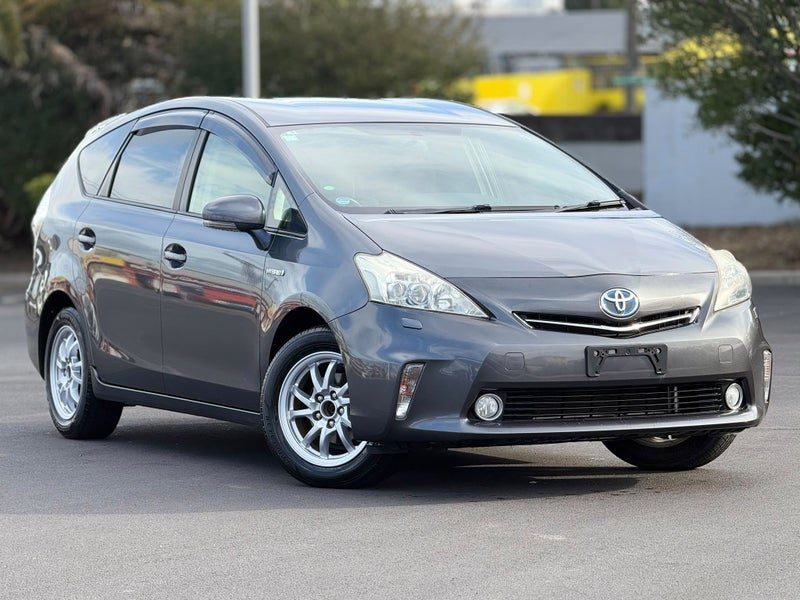 2013 Toyota Prius Alpha