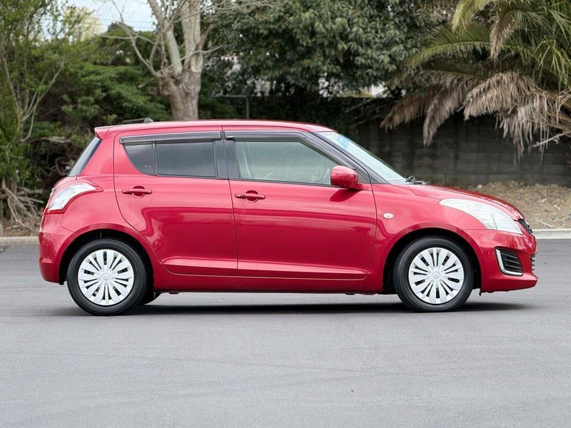 2015 Suzuki Swift XG, photo 3