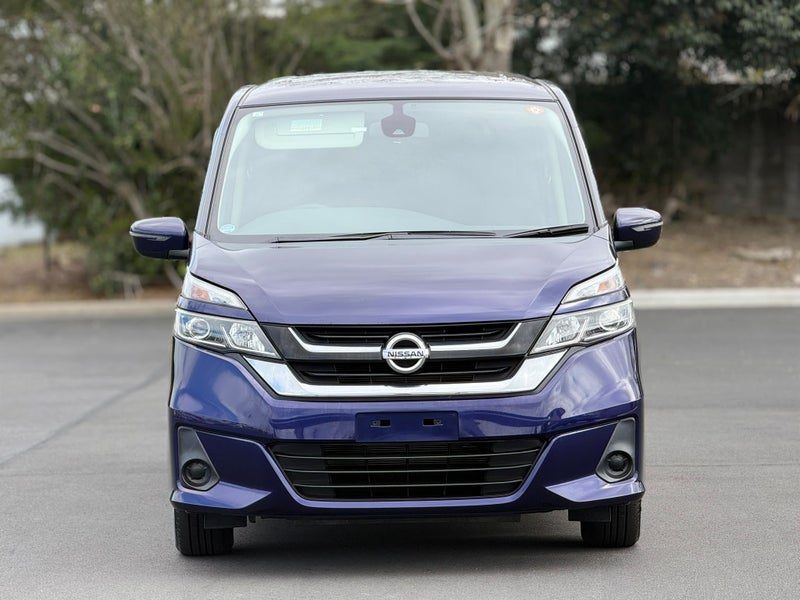 2017 Nissan Serena S, photo 2