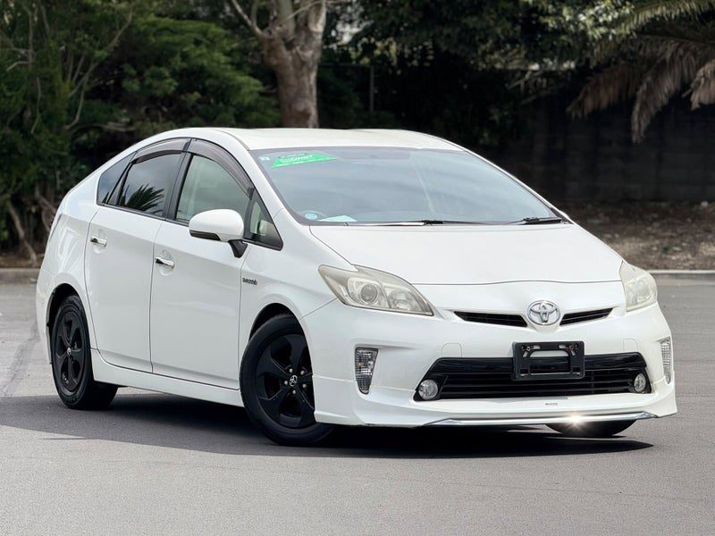 2013 Toyota Prius S