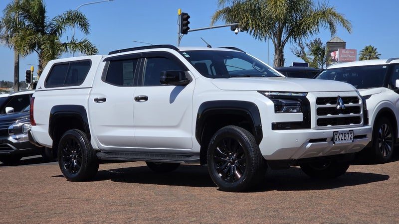 2024 Mitsubishi Triton DC VRX 4WD 6AT 2.4DT, photo 3