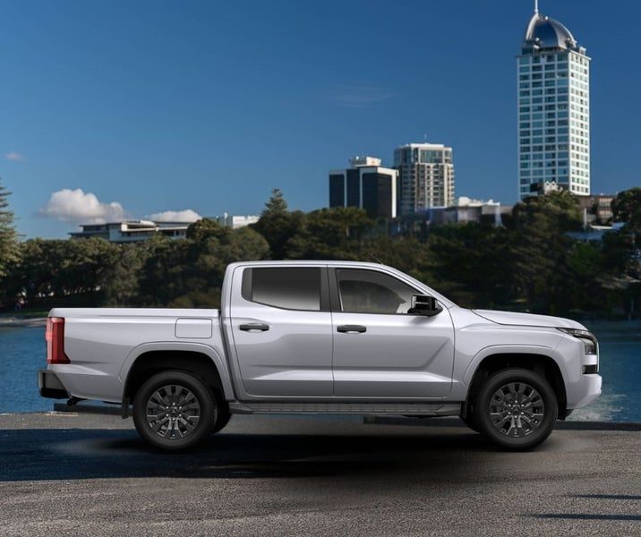 2026 Mitsubishi Triton GLXR DC 4WD 2.4D Auto, photo 2
