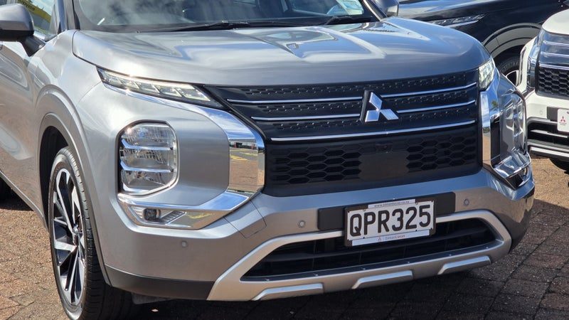 2024 Mitsubishi Outlander XLS 2.5P 4WD Auto, photo 2
