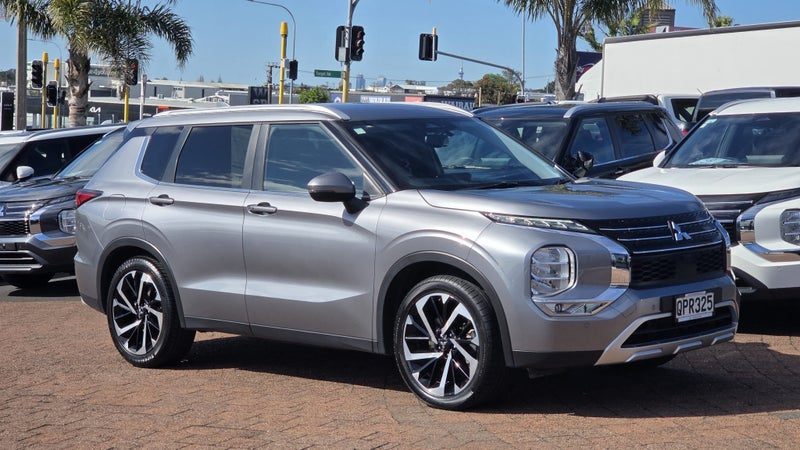 2024 Mitsubishi Outlander XLS 2.5P 4WD Auto, photo 3