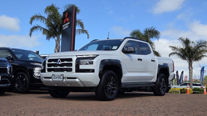 2026 Mitsubishi Triton VRX 2.4D Auto 2WD