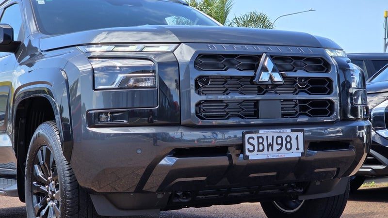 2026 Mitsubishi Triton VRX 2.4D 2WD Auto, photo 2