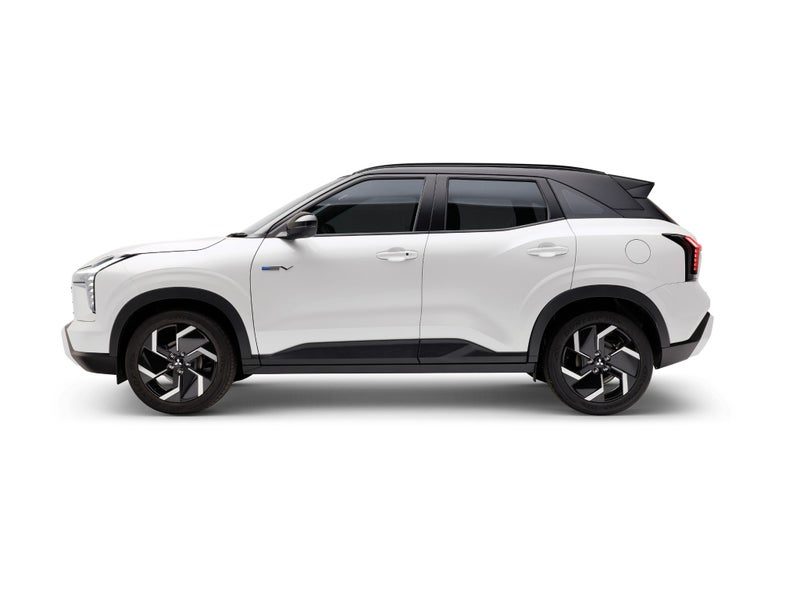 2026 Mitsubishi Outlander Sport, photo 2