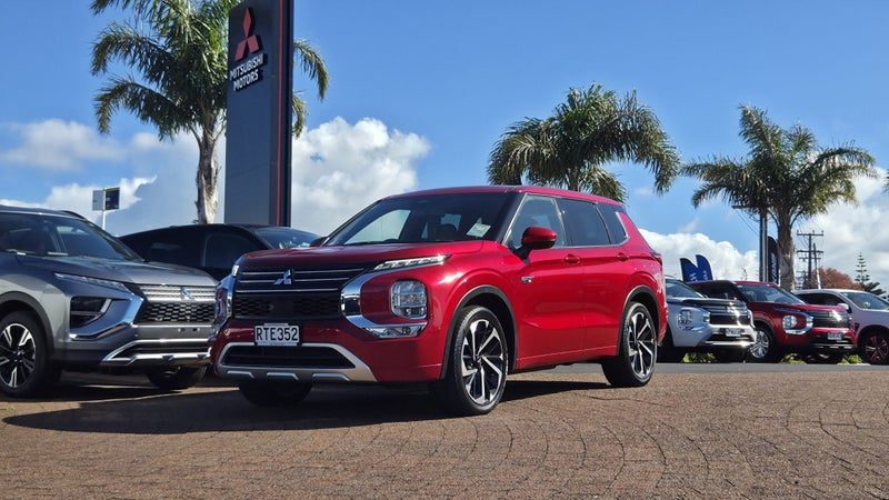 2022 Mitsubishi Outlander Exceed 2.5L AWD