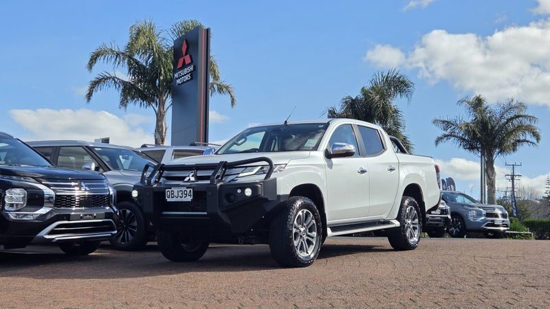 2023 Mitsubishi Triton DC VRX 4WD 6AT 2.4D