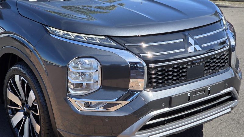 2026 Mitsubishi Outlander Exceed 2.5P 4WD CVT, photo 2