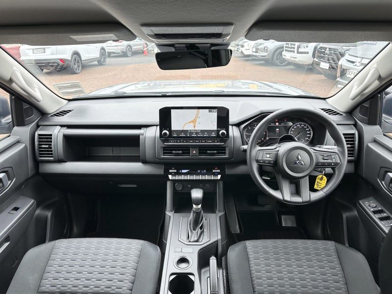 2026 Mitsubishi Triton GLX 2.4L TTD 4wd Auto, photo 3