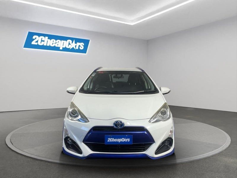 2016 Toyota Aqua X-URBAN, photo 2
