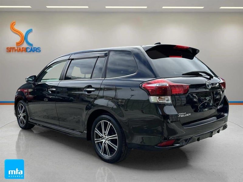 2015 Toyota Corolla FIELDER HV G WXB, photo 2