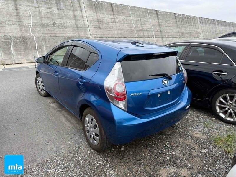 2012 Toyota Aqua S PUSH START, photo 2
