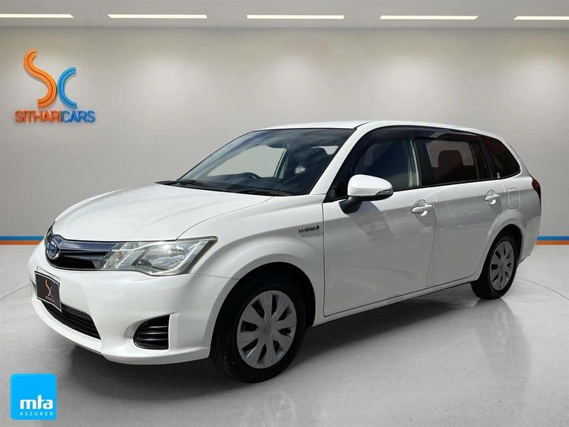 2013 Toyota Corolla Fielder Hybrid G, photo 3