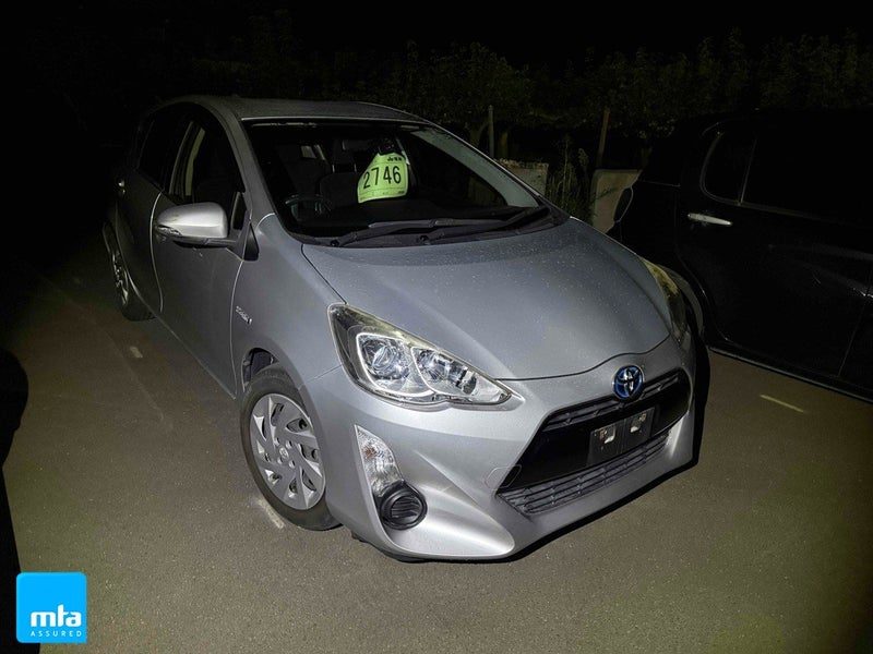2015 Toyota Aqua G PUSH START