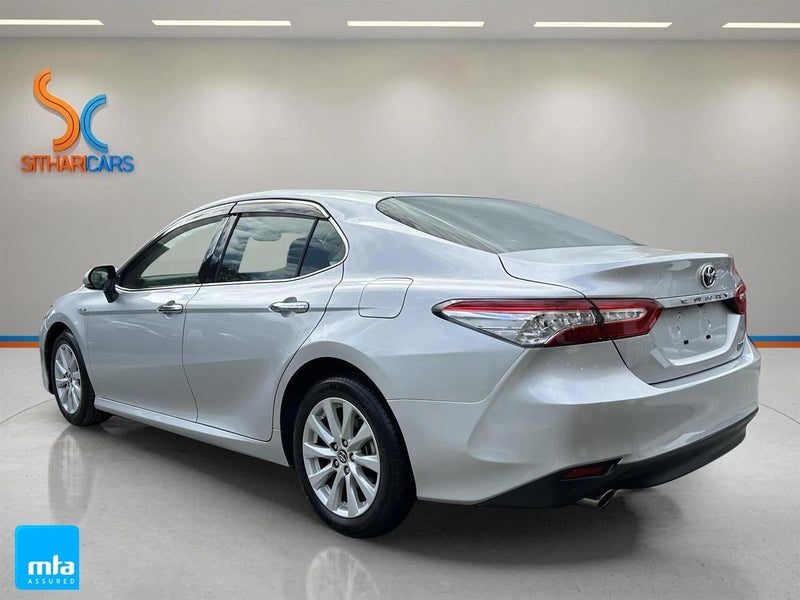 2017 Toyota Camry HYBRID G, photo 2