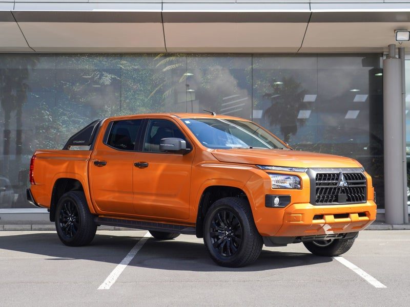2026 Mitsubishi Triton DC WS 2.4D GLXS 4WD 6AT