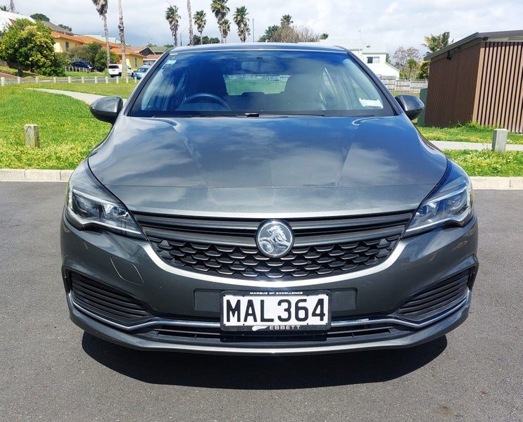 2019 Holden Astra R 1.4P Hatch, photo 2