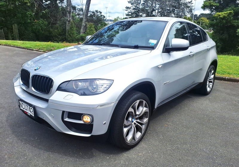 2013 BMW X6 3.0 Xdrive 35i low kms