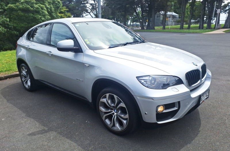 2013 BMW X6 3.0 Xdrive 35i low kms, photo 3