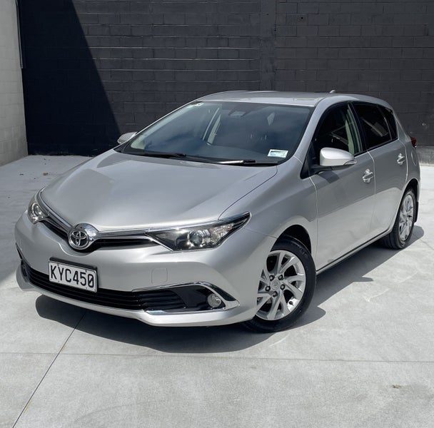 2017 Toyota Corolla Glx, photo 3