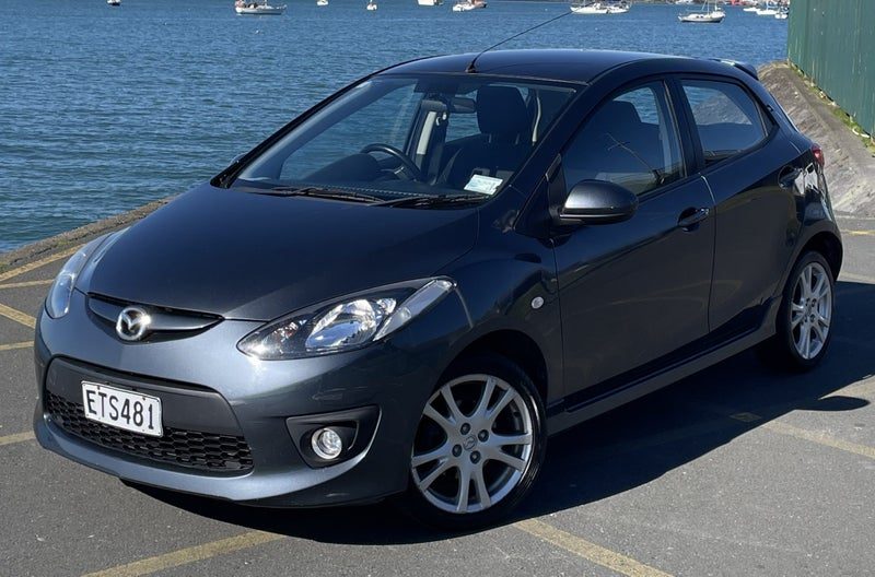 2008 Mazda 2 Sport, photo 3