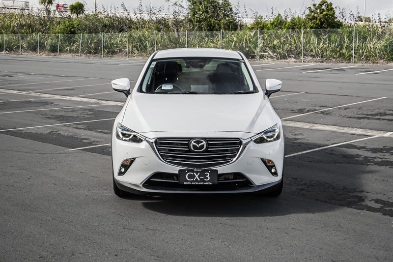 2026 Mazda CX-3 GSX, photo 2