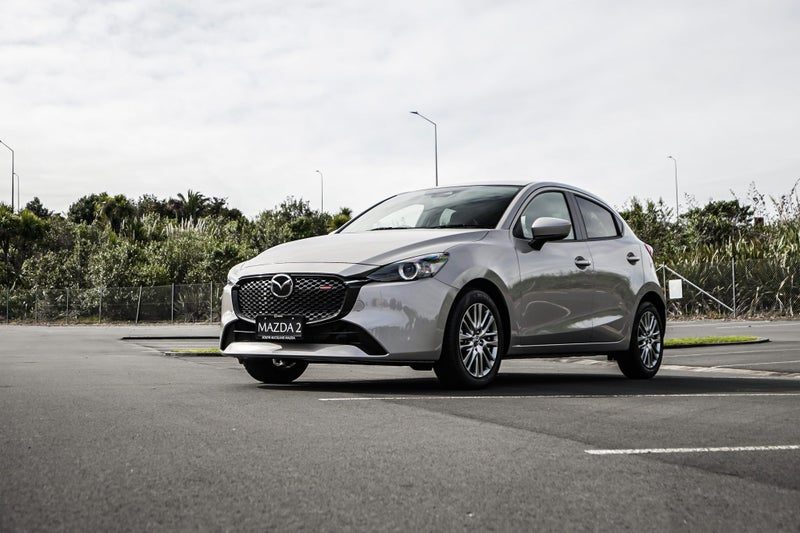 2026 Mazda 2 LIMITED, photo 3