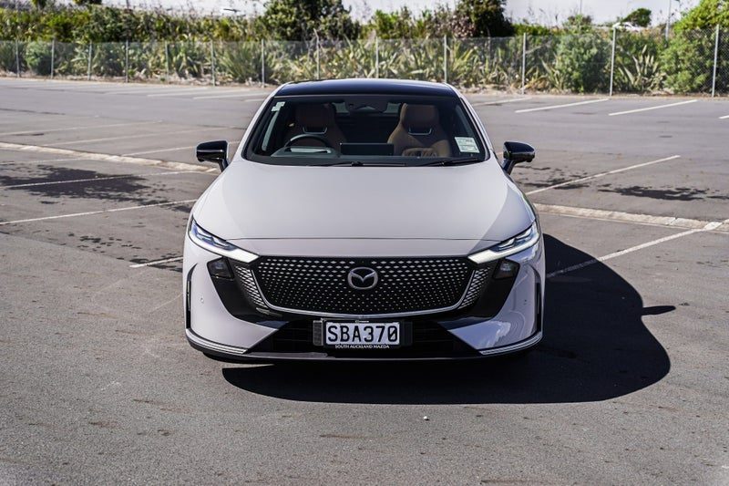 2026 Mazda 6e Takami 78Kwh, photo 2