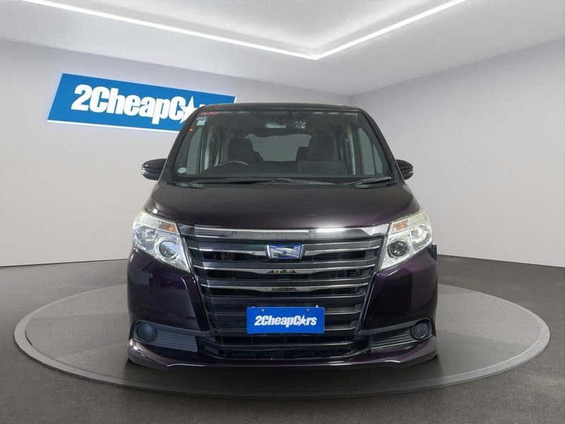 2015 Toyota Noah HYBRID X DELIGHT PLUS, photo 2