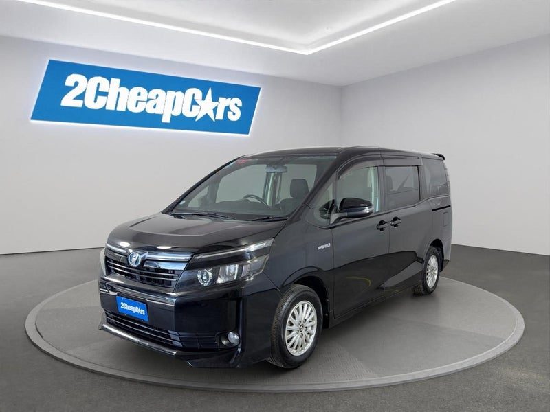 2015 Toyota Voxy HYBRID V, main photo