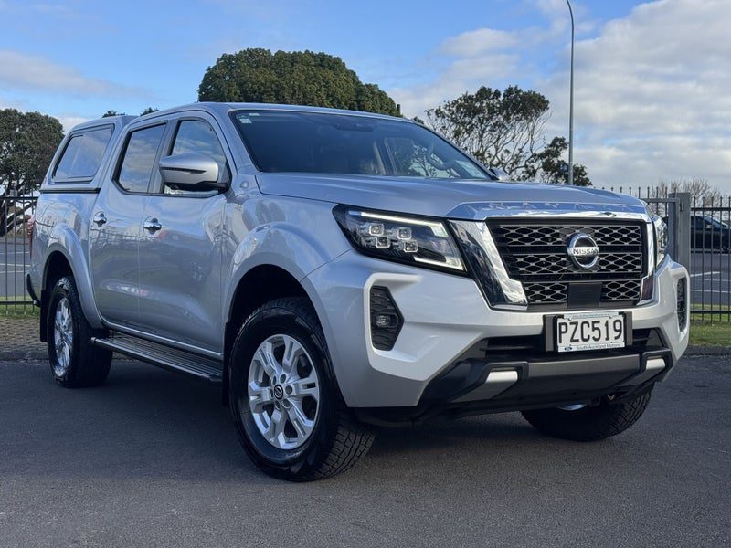 2023 Nissan Navara ST 4WD 2.3D, photo 3