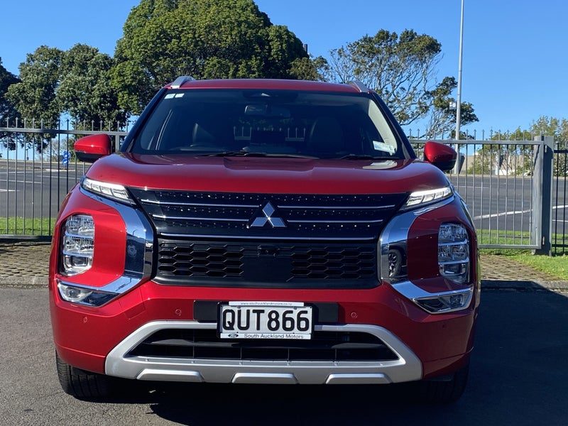 2024 Mitsubishi Outlander VRX 2.5P 4WD CVT, photo 2