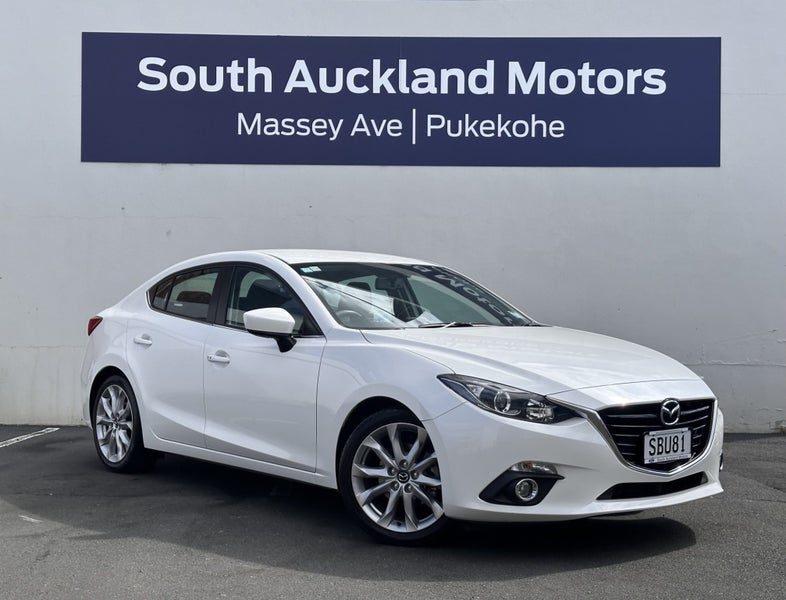 2014 Mazda 3 Sp25 Sedan, photo 3