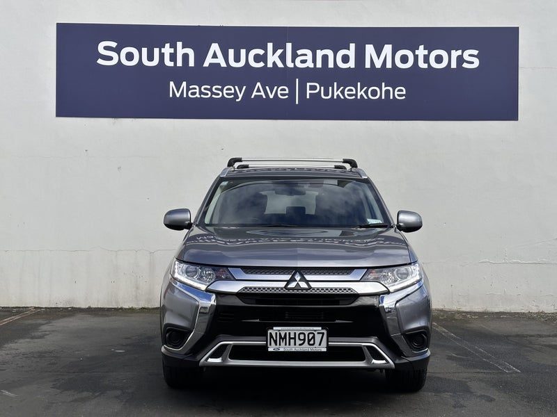 2021 Mitsubishi Outlander Ls, photo 2