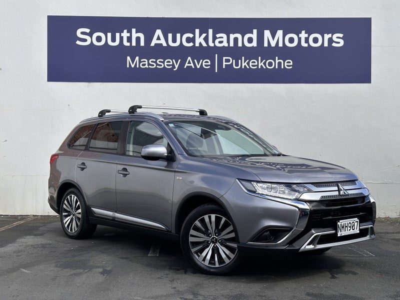 2021 Mitsubishi Outlander Ls, photo 3