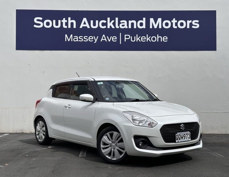 2017 Suzuki Swift Manual, photo 3