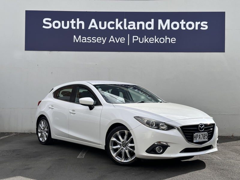 2014 Mazda 3 Sp25, photo 3