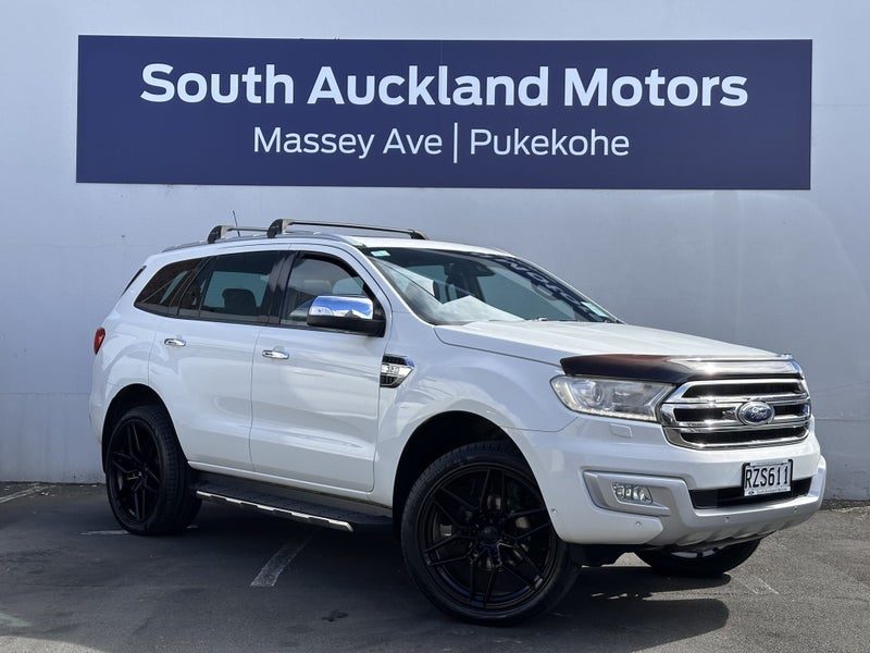 2017 Ford Everest Titanium, photo 3